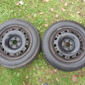 2xObutá zimní kola na ŠKODA RAPID 15tky. ET38 185/60 R15 2x5,1MM / 19624107