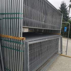 Foto inzerátu NABÍDKA: STAVEBNÍ PLOT Nízký mobilní  70 m - Sada 20 kusů