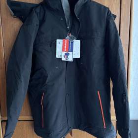 Fotka k inzerátu Pánská pracovní zimní bunda zapínáním na zip kryté légou  / 19625311