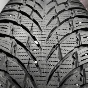 Sada pěkných zimních SUV pneu 255/50 R19 Nokian / 19625372