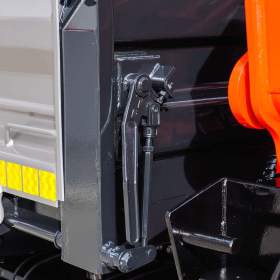 Foto inzerátu MERCEDES ATEGO 1222 TŘÍSTRANNÝ SKLÁPĚČ HYDRAULICKÁ RUKA EU4