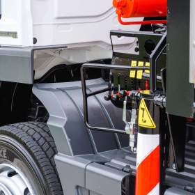 Foto inzerátu MERCEDES ATEGO 1222 TŘÍSTRANNÝ SKLÁPĚČ HYDRAULICKÁ RUKA EU4