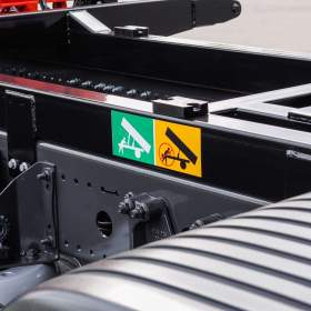 Foto inzerátu MERCEDES ATEGO 1222 TŘÍSTRANNÝ SKLÁPĚČ HYDRAULICKÁ RUKA EU4