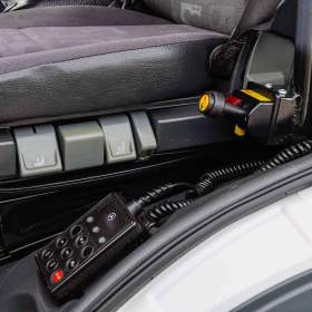 Foto inzerátu MERCEDES ATEGO 1222 TŘÍSTRANNÝ SKLÁPĚČ HYDRAULICKÁ RUKA EU4