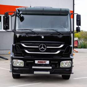 Foto inzerátu MERCEDES AXOR 1829 / 18T HÁKOVÝ NOSIČ KONTEJNERŮ EU5