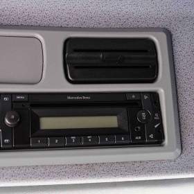 Foto inzerátu MERCEDES AXOR 1829 / 18T HÁKOVÝ NOSIČ KONTEJNERŮ EU5