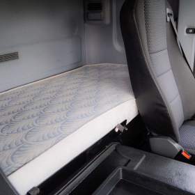 Foto inzerátu MERCEDES AXOR 1829 / 18T HÁKOVÝ NOSIČ KONTEJNERŮ EU5