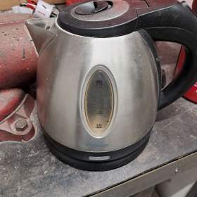 Foto inzerátu Rychlovarná konvice Professor