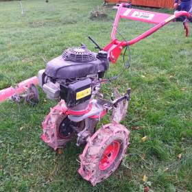 Foto inzerátu Kultivátor Vari