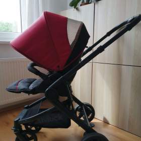 Fotka k inzerátu Hauck skládací kočárek / 18567784