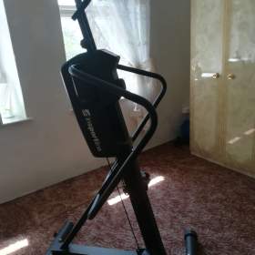 Foto inzerátu Vertikalni lezecky trenazer