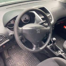 Foto inzerátu Peugeot 206 + na díly v celku