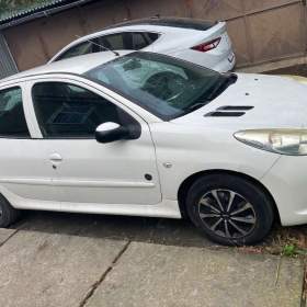 Foto inzerátu Peugeot 206 + na díly v celku