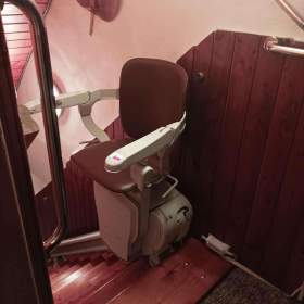 Foto inzerátu Prodám schodišťovou sedačku Stannah