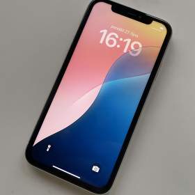 Fotka k inzerátu iPhone 11 128 GB -  Perfektní stav / 19625829