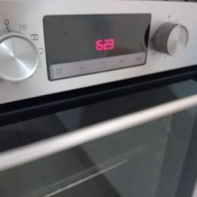 Foto inzerátu Vestavena trouba+digestor+plynova deska