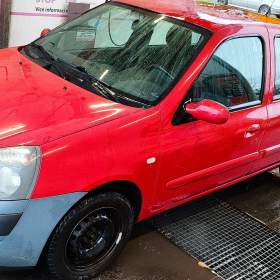 Foto inzerátu REZERVACE Renault Clio 2008 1,2 55 kW, park. senzory, klima, stk 5/26