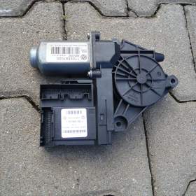 Foto inzerátu ŠKODA OCTÁVIA 2 COMBI - DVEŘE,tapce,zrcátko