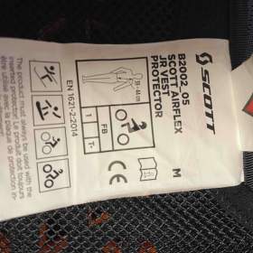 Foto inzerátu chránič páteře na lyže SCOTT Air Flex vel. M (věk 11-13 let)