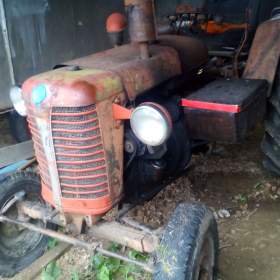traktor / 19628422