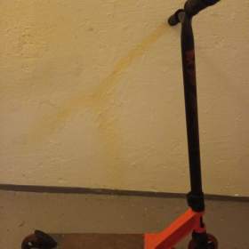 Fotka k inzerátu dětská freestylová oranžová koloběžka MF520 Burning / 19131510