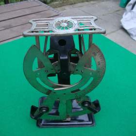 Foto inzerátu Raritní poštovní váha na dopisy z Rakouska Uherska v Secesním stylu