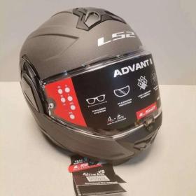 Fotka k inzerátu Silniční přilba Ls2 Advant II Solid / 19450024