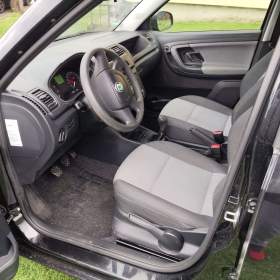 Foto inzerátu Škoda Fabie 1.2htp 2012 101tkm.