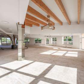 Foto inzerátu Prodej nebytového prostoru 1218 m²