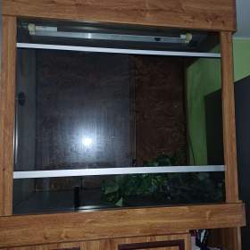 Foto inzerátu Terárium