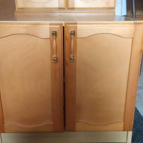 Foto inzerátu Prodám 5 ks skříněk