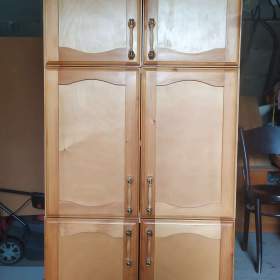 Foto inzerátu Prodám 5 ks skříněk