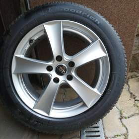Foto inzerátu zimní kola a pneu na Audi A6 avant r.v. 2012