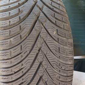 Foto inzerátu zimní kola a pneu na Audi A6 avant r.v. 2012