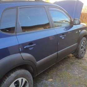 Foto inzerátu Hyundai tucson 4x4 benzin 2.0
