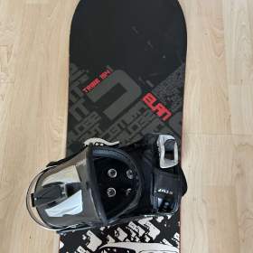 Foto inzerátu Snowboard ELAN