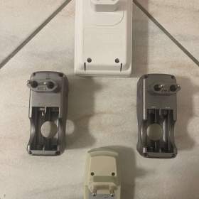 Foto inzerátu Nabíječky na AA/AAA baterie.