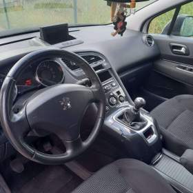 Peugeot 5008 2.0 HDi 110 kW  / 19630105