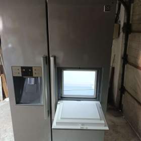 Foto inzerátu us lednice 6 let stara malo pouzivana