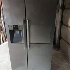 Fotka k inzerátu us lednice 6 let stara malo pouzivana / 19628947