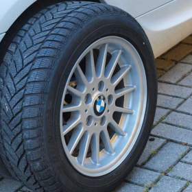 Foto inzerátu sada zimních kol LM 32 Radial spoke na BMW 3 7Jx16