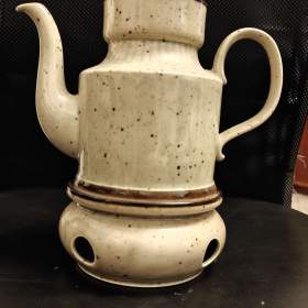 Fotka k inzerátu Čajová konvice s ohřívačem keramika Winterling  / 19661584