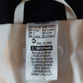 Foto inzerátu Zimní lyžařská dívčí bunda vel. 146