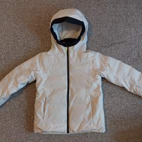 Foto inzerátu Zimní lyžařská dívčí bunda vel. 146