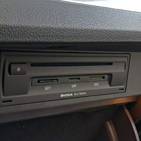 Foto inzerátu ŠKODA Superb 3 facelift Style 2.0Tdi 110kW manuál