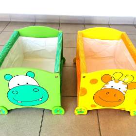 Fotka k inzerátu VÝROBKY Z MASIVU-  postýlka, kolébka pro panenky, plyšáčky.... / 19098123