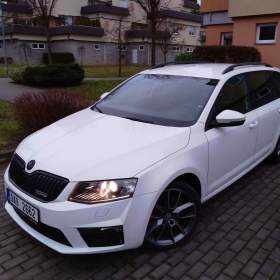Prodám ŠKODA OCTAVIA RS 3 2013 COMBI 2.0 TDI 135kW / 19631071