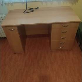 Foto inzerátu Psací stůl