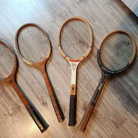 Foto inzerátu Staré tenisové rakety
