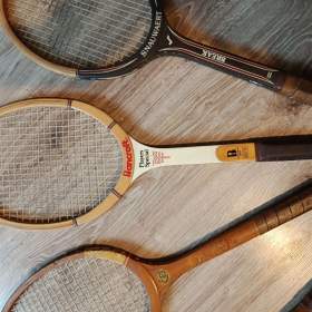 Foto inzerátu Staré tenisové rakety